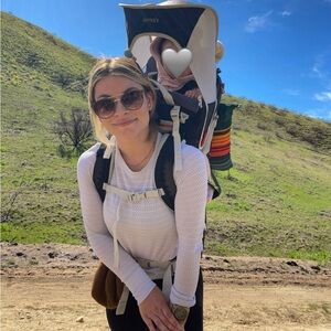 Meet your Posher, Stephanie